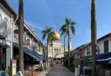 Mosque scene representing the 48 Singapore Mosques whose shared payroll system was hit by ransomware in August 2026